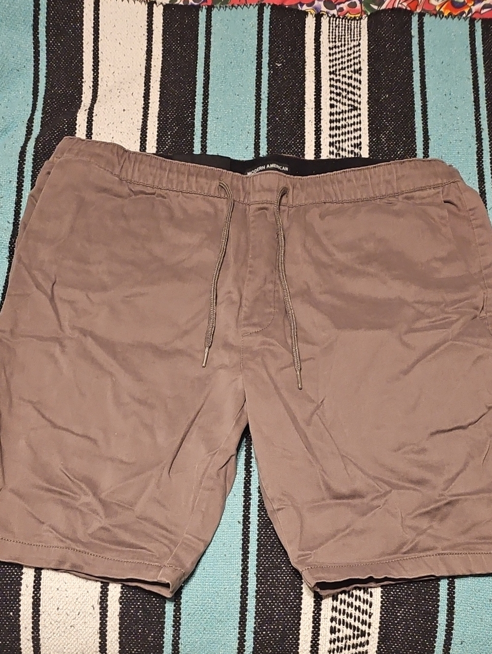 Men's Pull-On Hybrid Shorts in Taupe by American Eagle